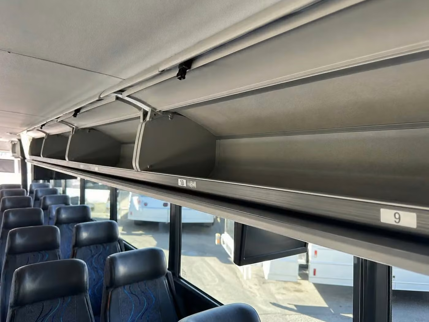 manhattan beach 18 passenger minibus overhead storage