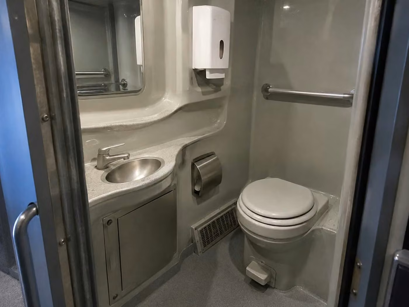 manhattan beach 56 passenger charter bus onboard restroom