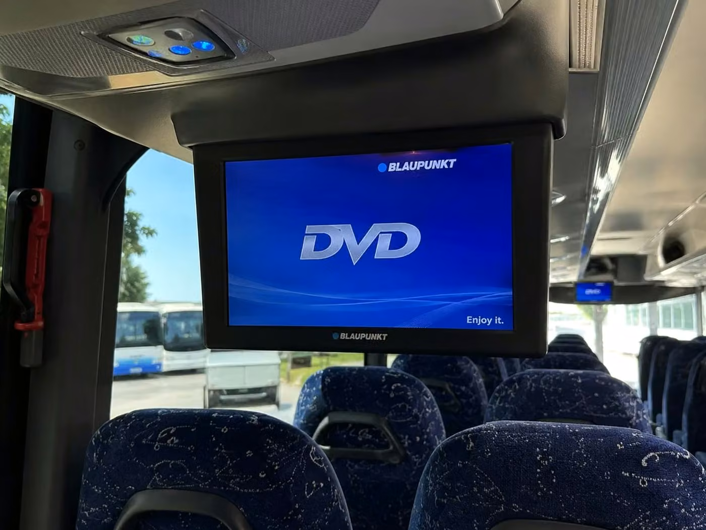 manhattan beach 56 passenger charter bus tvs