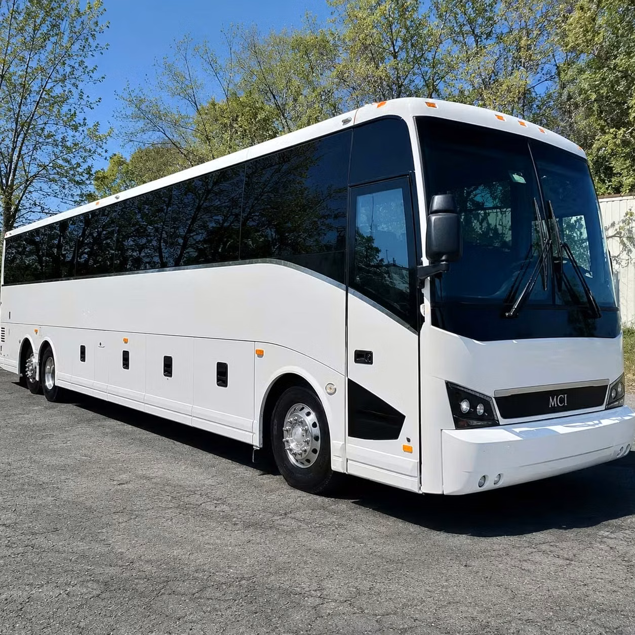 manhattan beach ada accessible manhattan beach corporate charter bus rentals