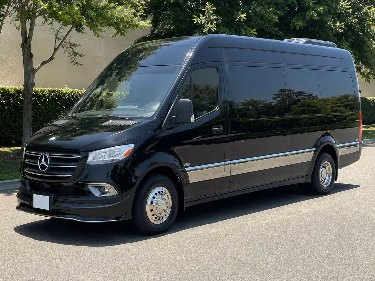 manhattan beach sprinter van rental with driver